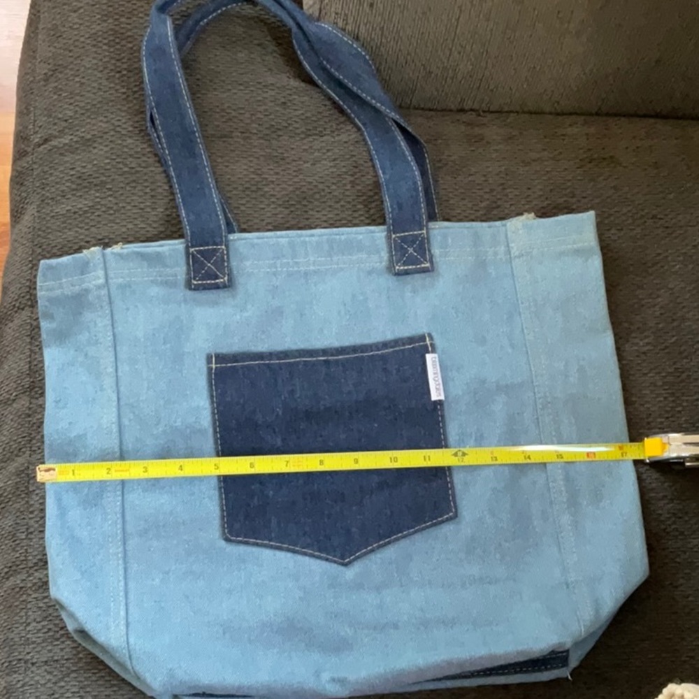 Bloomingdale’s Jean Bag - Picture 4 of 5